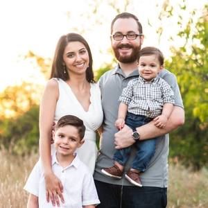 Meet your Posher, Carine